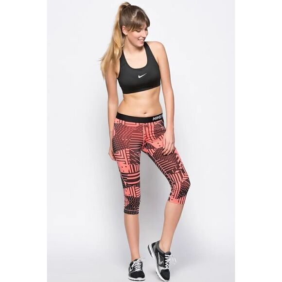 Nike Women's Pro Dri Fit Patchwork Printed Capris  Size Medium Tights - Picture 2 of 7